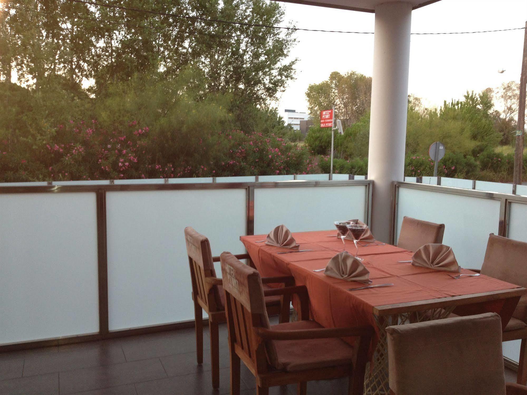 Hotel 170 Castelldefels Nhà hàng bức ảnh