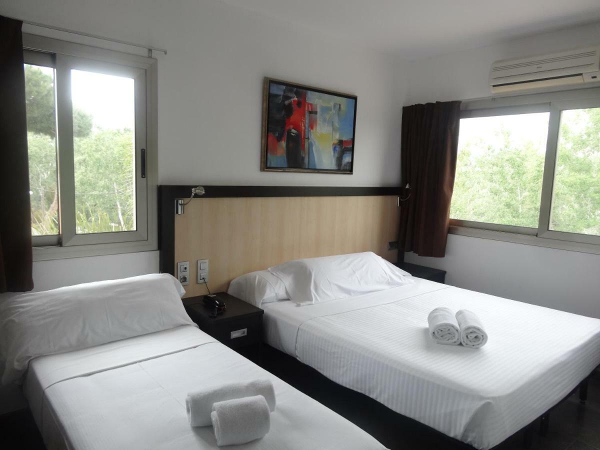 Hotel 170 Castelldefels Ngoại thất bức ảnh